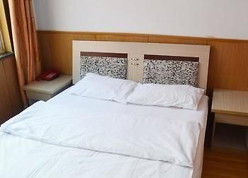 Sanliuba Chain Hotel Chengyang Exteriör bild